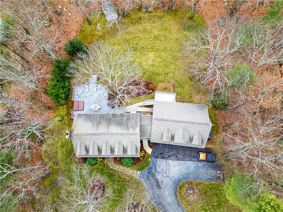 113 Log Road, North Smithfield, RI 02830 - Image #2