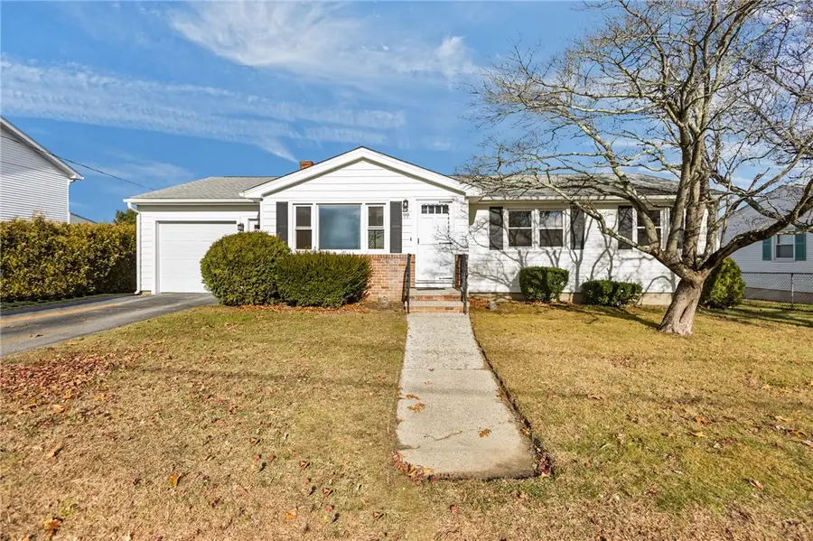 99 Salem Avenue, Cranston, RI 02920 - Image #3
