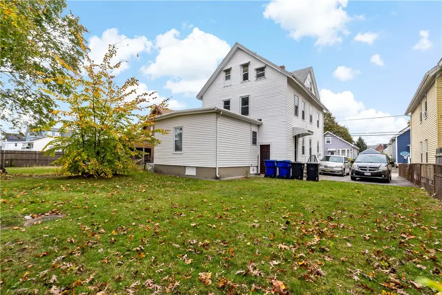 102 Francis Avenue, Pawtucket, RI 02860 - Image #3