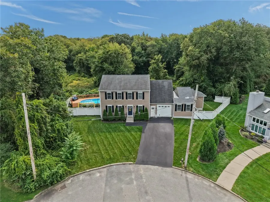 105 Amy Drive, Cranston, RI 02921 - Image #2