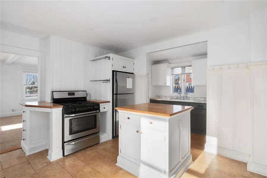 222 Second Street, East Providence, RI 02865 - Image #2