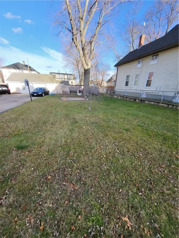 123 4th Avenue, Woonsocket, RI 02895 - Image #2