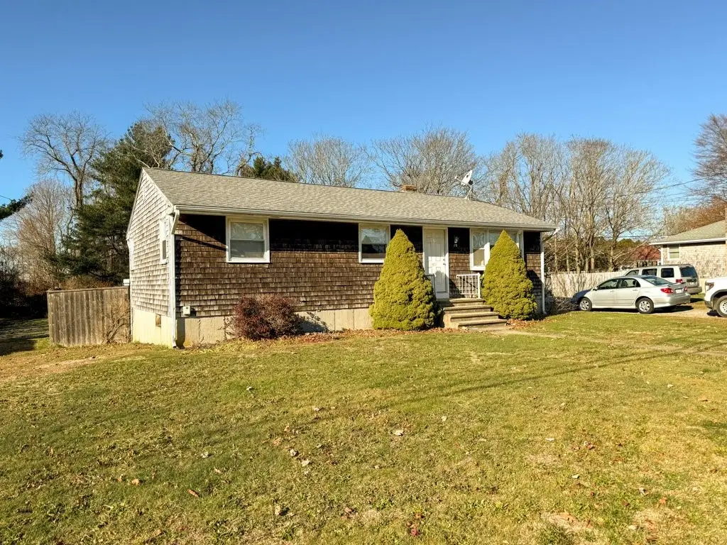 19 Flint Corn Road, Portsmouth, RI 02871 - Image #1