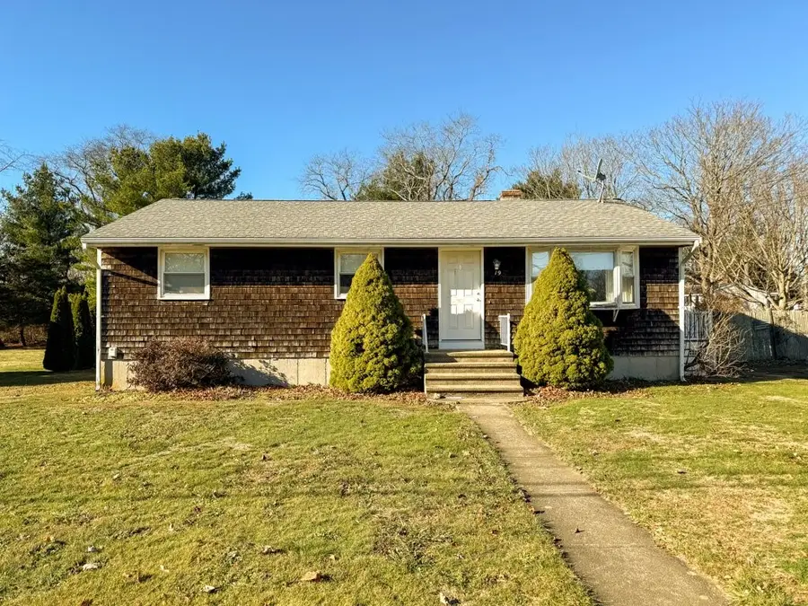 19 Flint Corn Road, Portsmouth, RI 02871 - Image #2