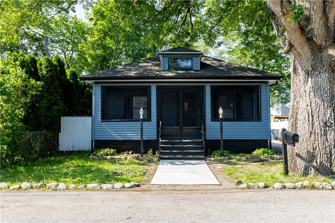 32 Sykes Street, Warwick, RI 02886 - Image #1