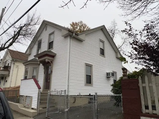 52 Sumner Avenue, Cranston, RI 02920 - Image #1