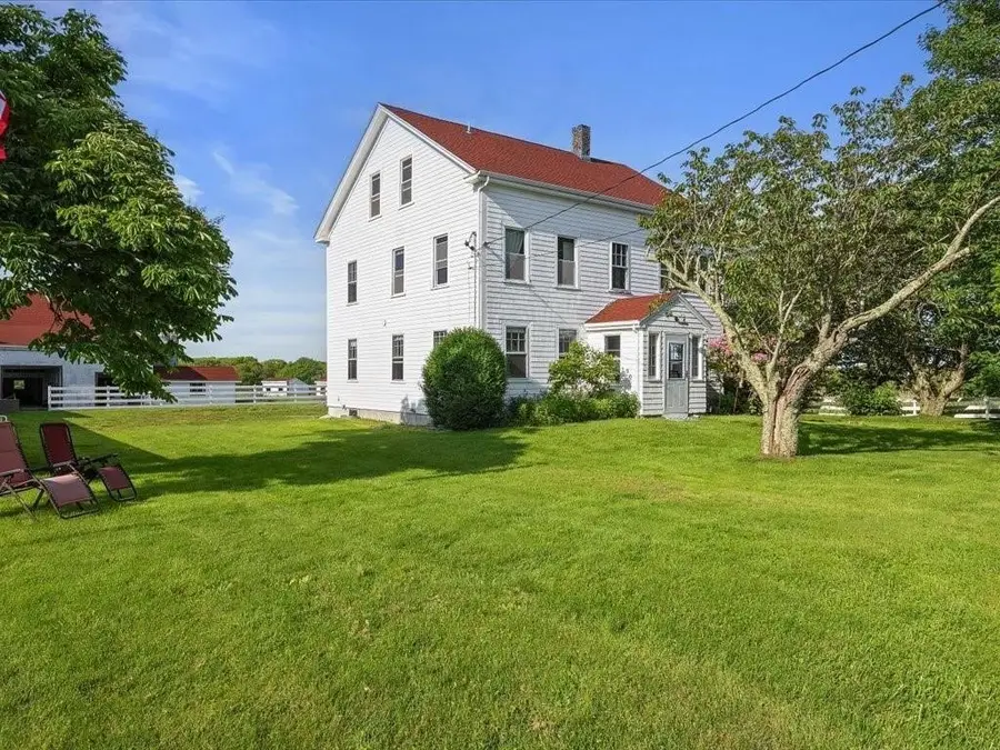 362 Bramans Lane, Portsmouth, RI 02871 - Image #3