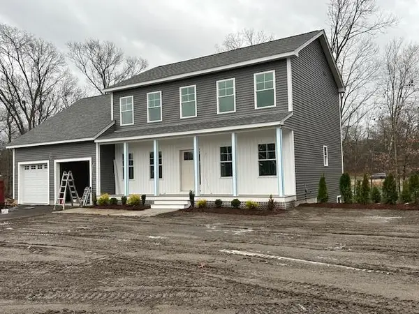 20 Doreen Court, Cranston, RI 02921