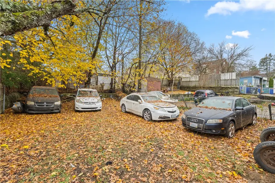 25 Mowry Street, Providence, RI 02908 - Image #2