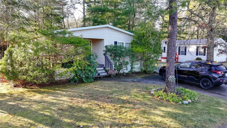 15 Kelly Lane, Coventry, RI 02816 - Image #2