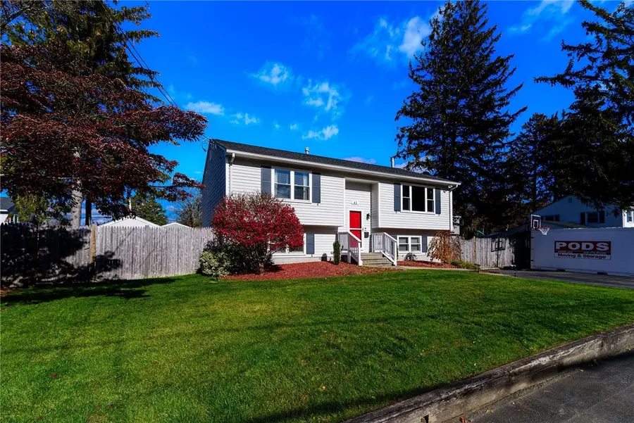 41 Dayton Avenue, Warwick, RI 02889 - Image #2