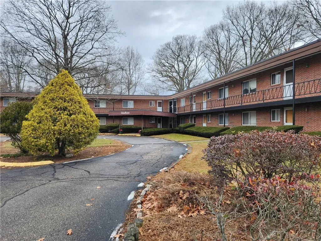 72 West Shore Road #3, Warwick, RI 02886 - Image #1