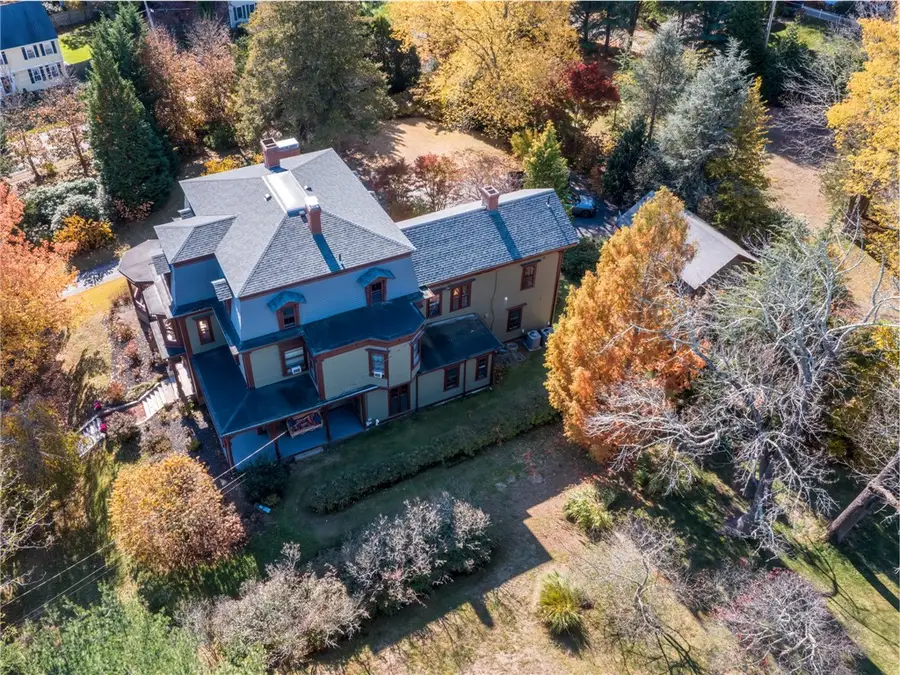 51 Hesper Drive, Warwick, RI 02818 - Image #3