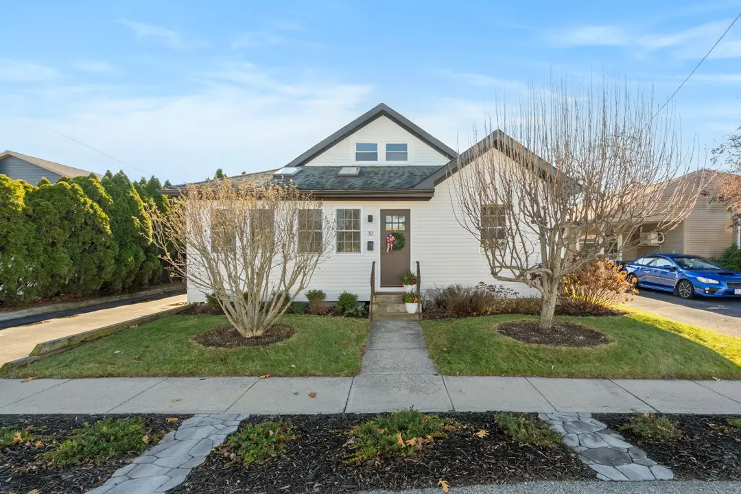 32 Country Club Drive, Warwick, RI 02888 - Image #1