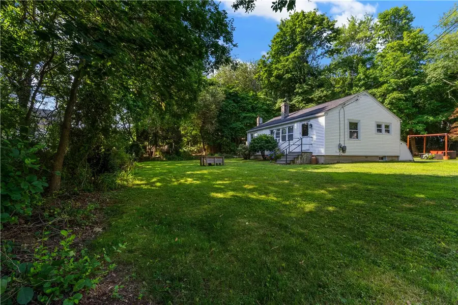16 Smith Street, Bristol, RI 02890 - Image #3