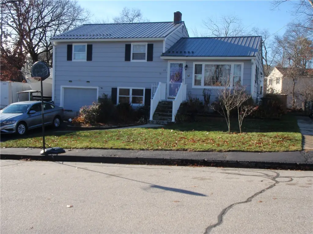 11 Kennedy Drive, Coventry, RI 02816 - Image #1