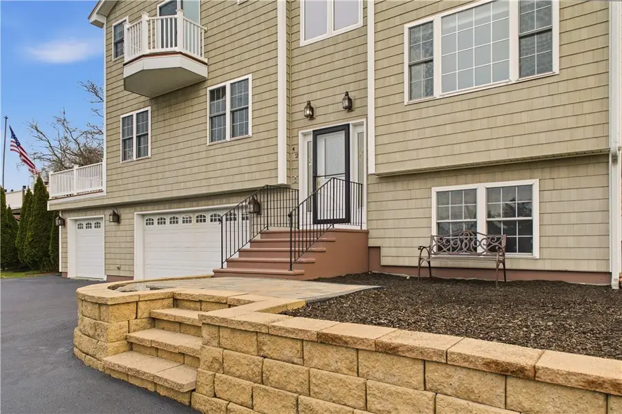 42 Lewis Street, Tiverton, RI 02878 - Image #3