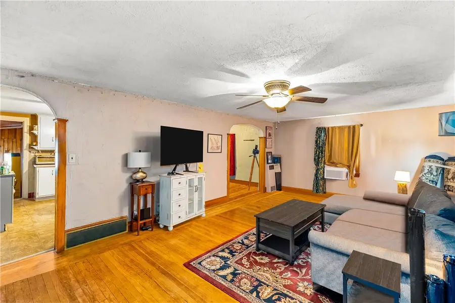 36 Cooper Street, North Providence, RI 02904 - Image #2