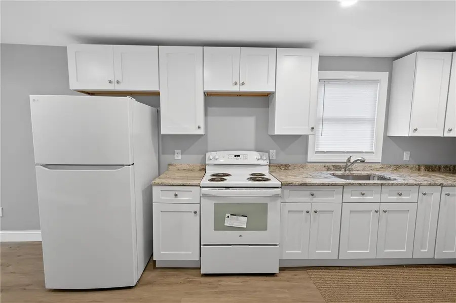 122 Brookside Avenue, West Warwick, RI 02893 - Image #2