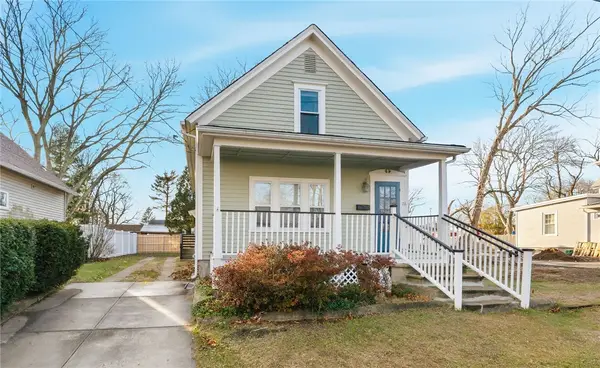 26 Glen Street, East Providence, RI 02915