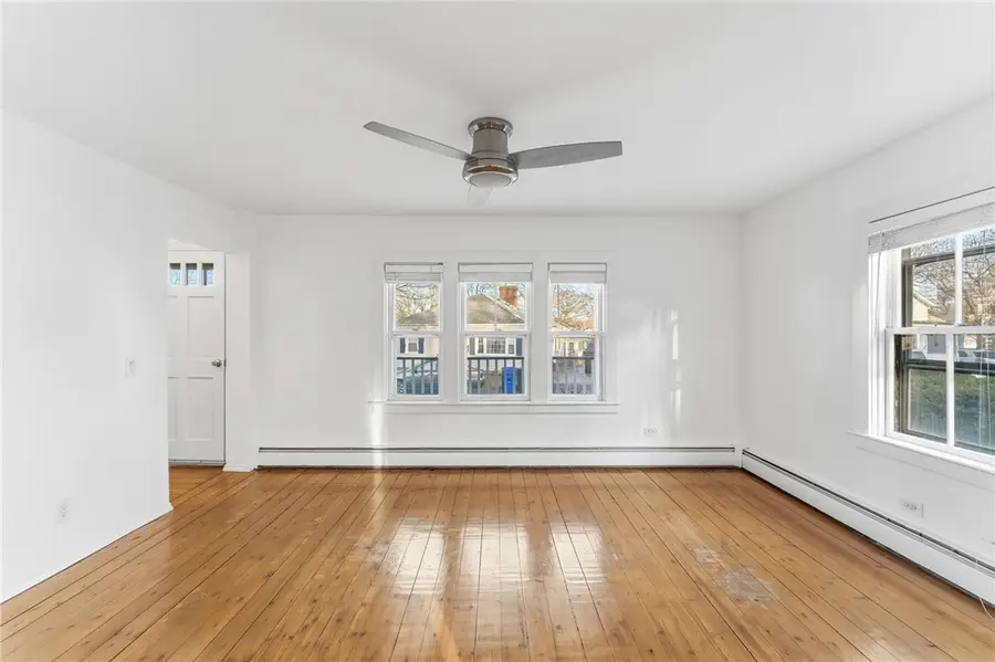 26 Glen Street, Riverside, RI 02915 - Image #2