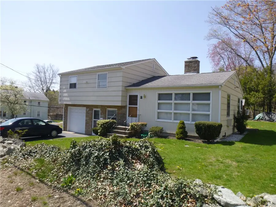 2 Cobble Hill Road, Lincoln, RI 02865 - Image #3