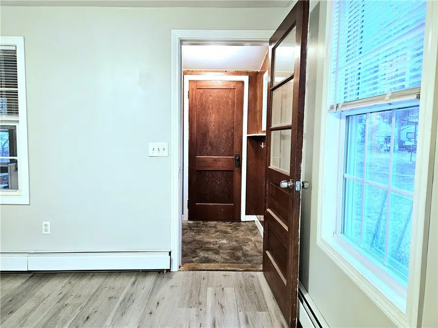 82 Wood Street, Coventry, RI 02816 - Image #3