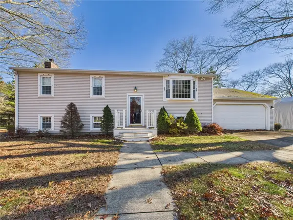 38 Pinecrest Drive, Exeter, RI 02822