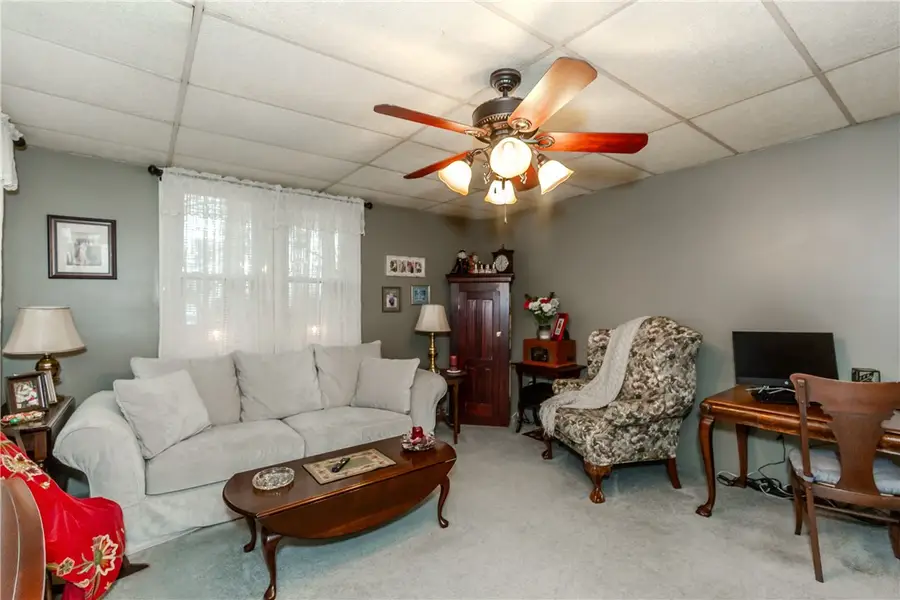 357 Warwick Neck Avenue, Warwick, RI 02889 - Image #3