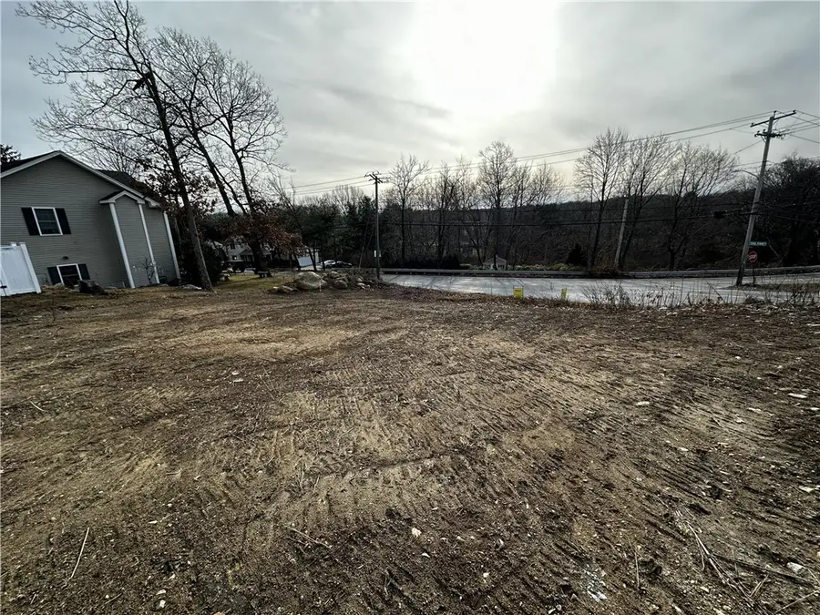 1213 Phenix Avenue, Cranston, RI 02921 - Image #3