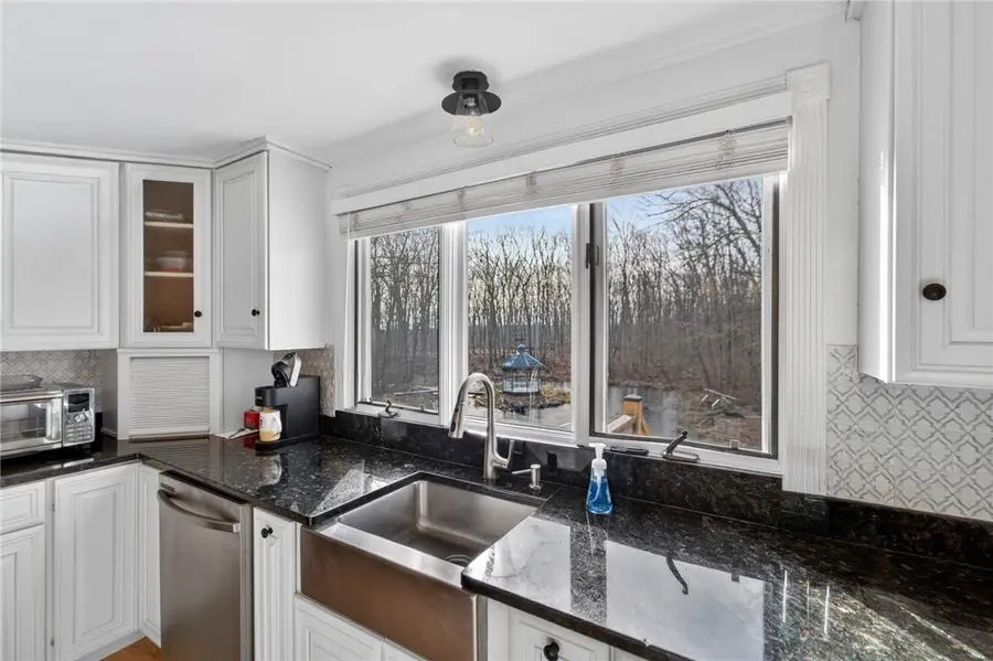 94 Quaker Lane, Scituate, RI 02857 - Image #3