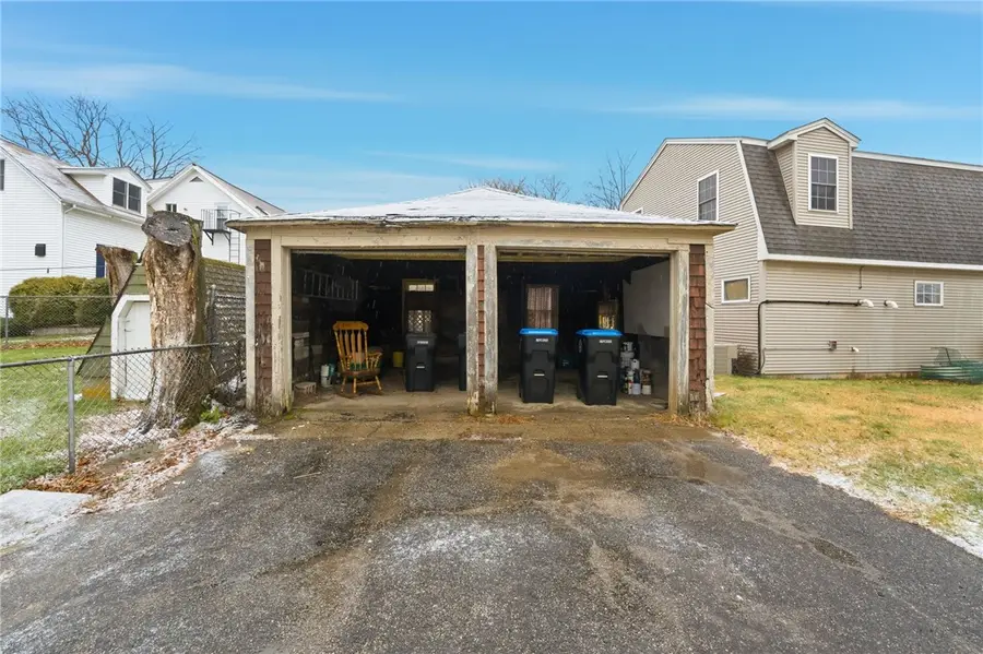 5 Branch Avenue, North Smithfield, RI 02896 - Image #3