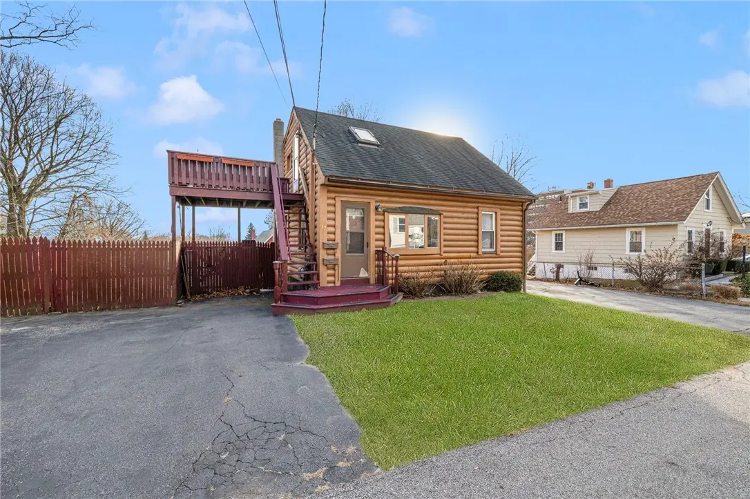 17 Padelford Avenue, Riverside, RI 02915 - Image #1
