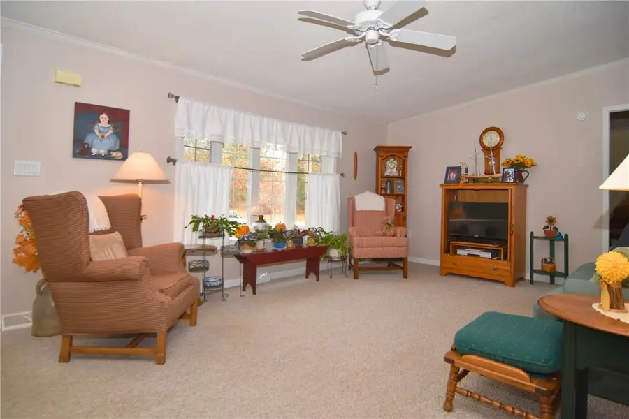 347 Leisure Drive, South Kingstown, RI 02879 - Image #2