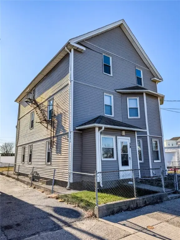 39 John Street, Pawtucket, RI 02860 - Image #2