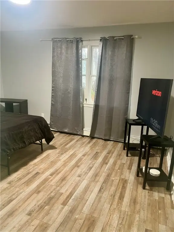 84 North View Avenue, Cranston, RI 02920 - Image #2