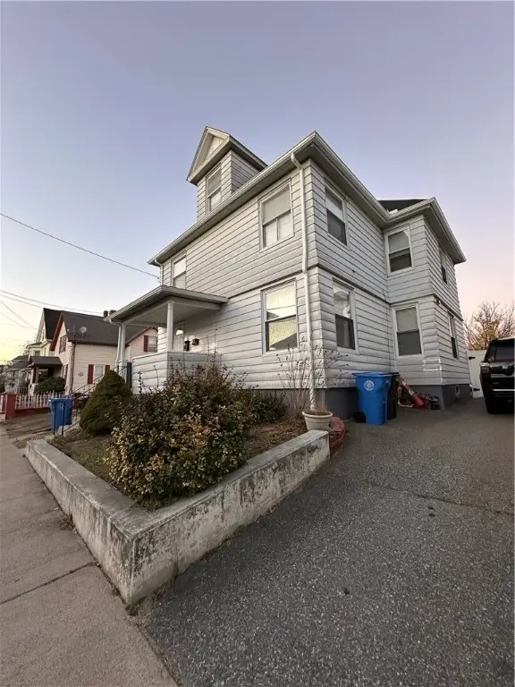 69 Whipple Avenue, Cranston, RI 02920 - Image #3