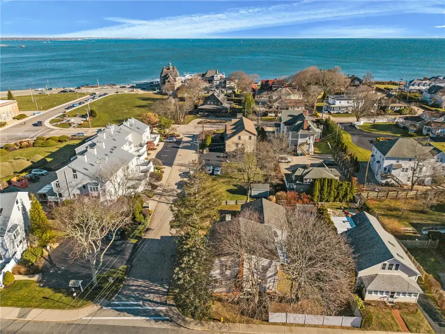 16 Courtway Street, Narragansett, RI 02882 - Image #3