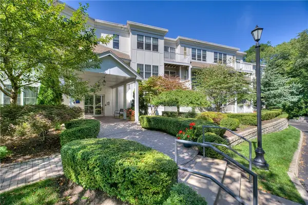 301 Church Street #306, South Kingstown, RI 02879