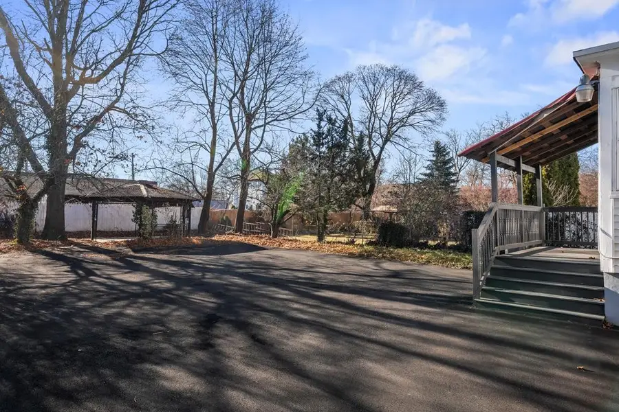 199 Linwood Avenue, Providence, RI 02907 - Image #2