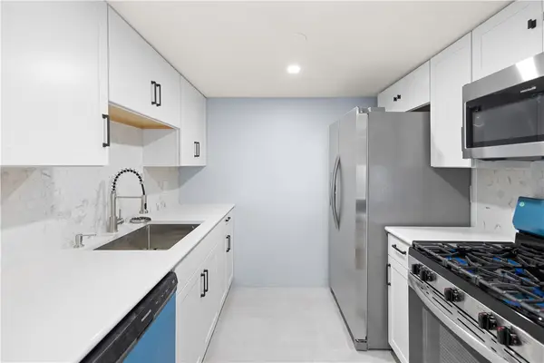 1143 Hartford Avenue #4C, Johnston, RI 02919