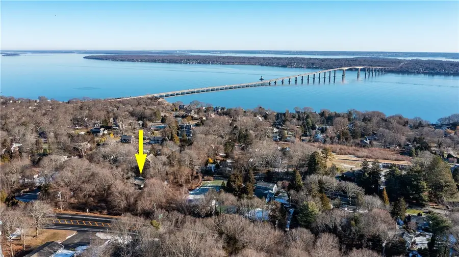 35 Sunset Avenue, Saunderstown, RI 02874 - Image #2