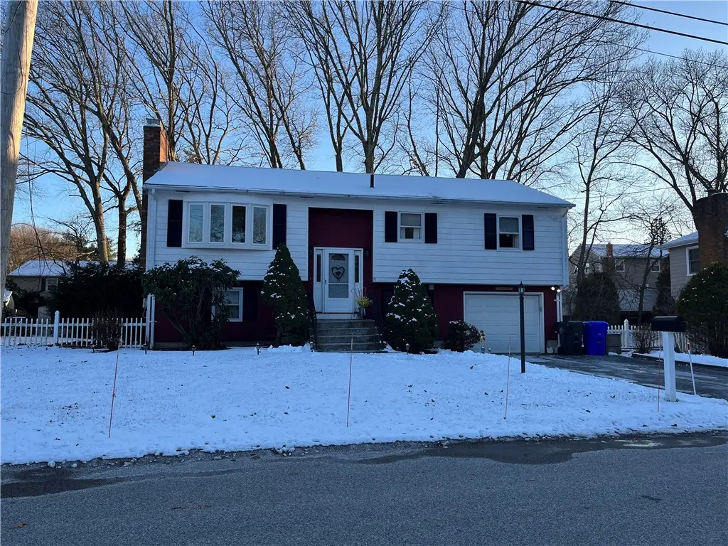 77 Birchwood Lane, West Warwick, RI 02893 - Image #1