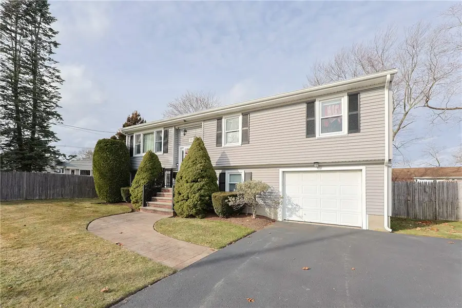 59 Independence Drive, Warwick, RI 02888 - Image #2