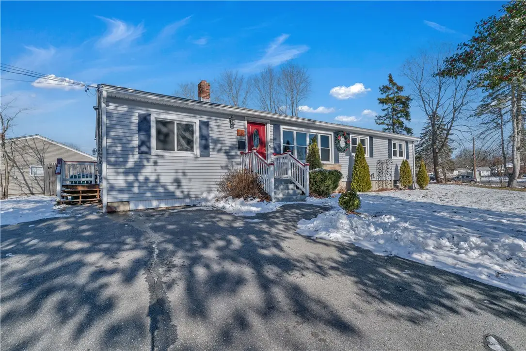 43 Esquire Avenue, Warwick, RI 02889 - Image #1