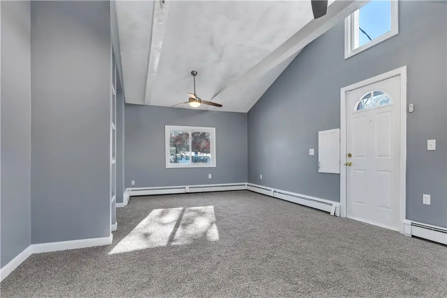 43 Esquire Avenue, Warwick, RI 02889 - Image #3