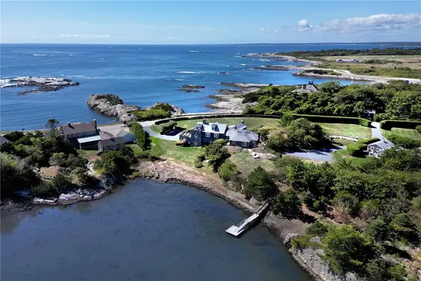 6 Price's Cove Avenue, Newport, RI 02840