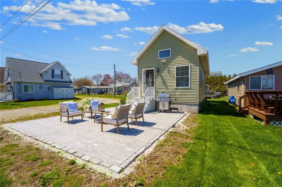 64 Burnside Avenue, Narragansett, RI 02882 - Image #2