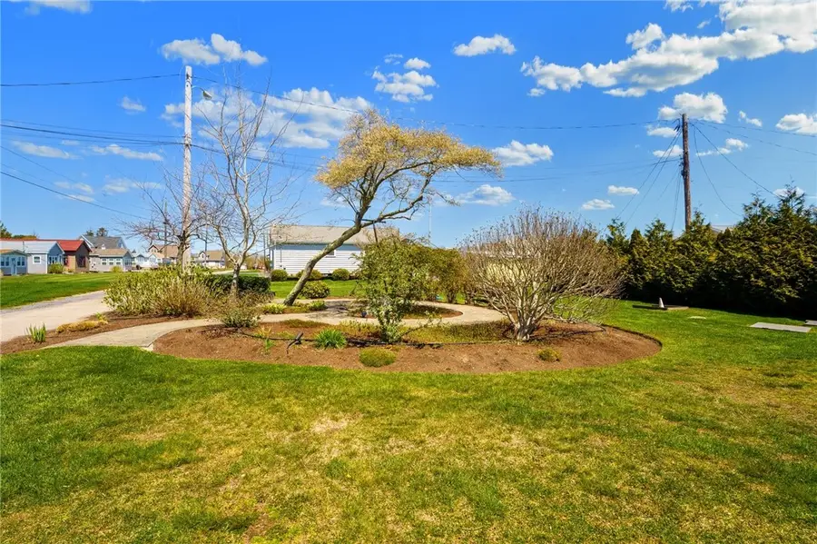 64 Burnside Avenue, Narragansett, RI 02882 - Image #3