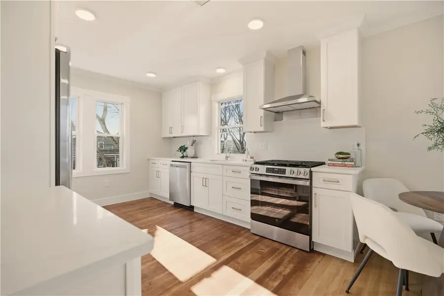 85 Bay View Avenue #2, Bristol, RI 02809 - Image #3